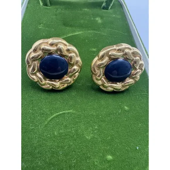 VINTAGE SIGNED ST.‎ JOHN GOLD TONE DARK BLUE CABOCHON CLIP EARRINGS